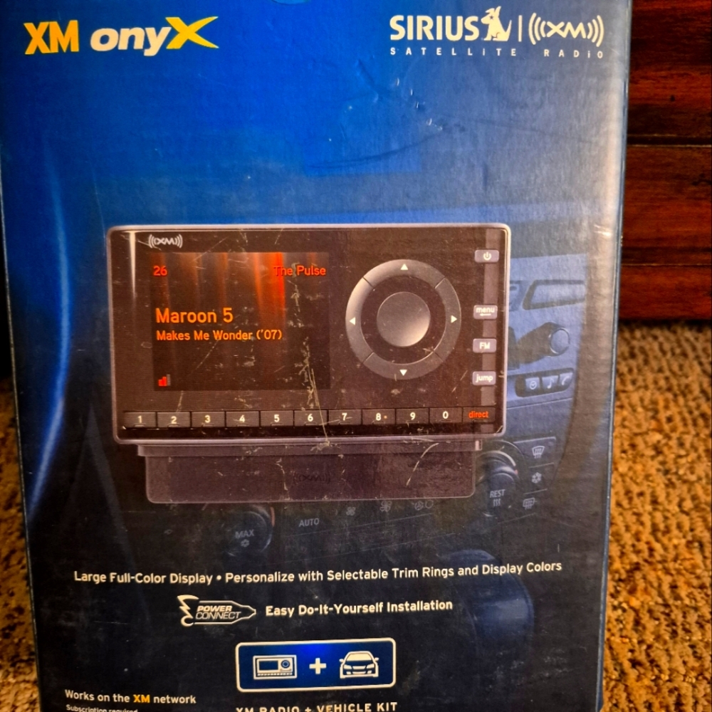 Sirius XM Satellite car radio